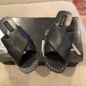 Black leather flat sandals Aqua brand size 5.5 brand new